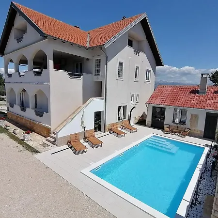 Two House Pool With Natural Chlor Garden Bbq